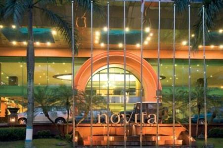 Novita Hotel Jambi Exterior foto